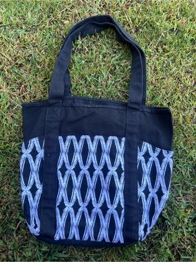 Thirty One Go To Tote- Black Canvas Tote Bag with White Pattern